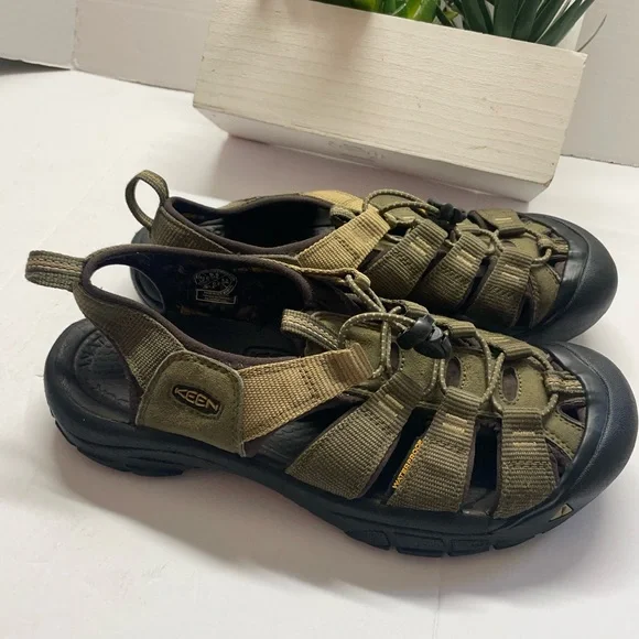 Keen Men\'s Olive and Black Outdoor Sandals Men main image 2